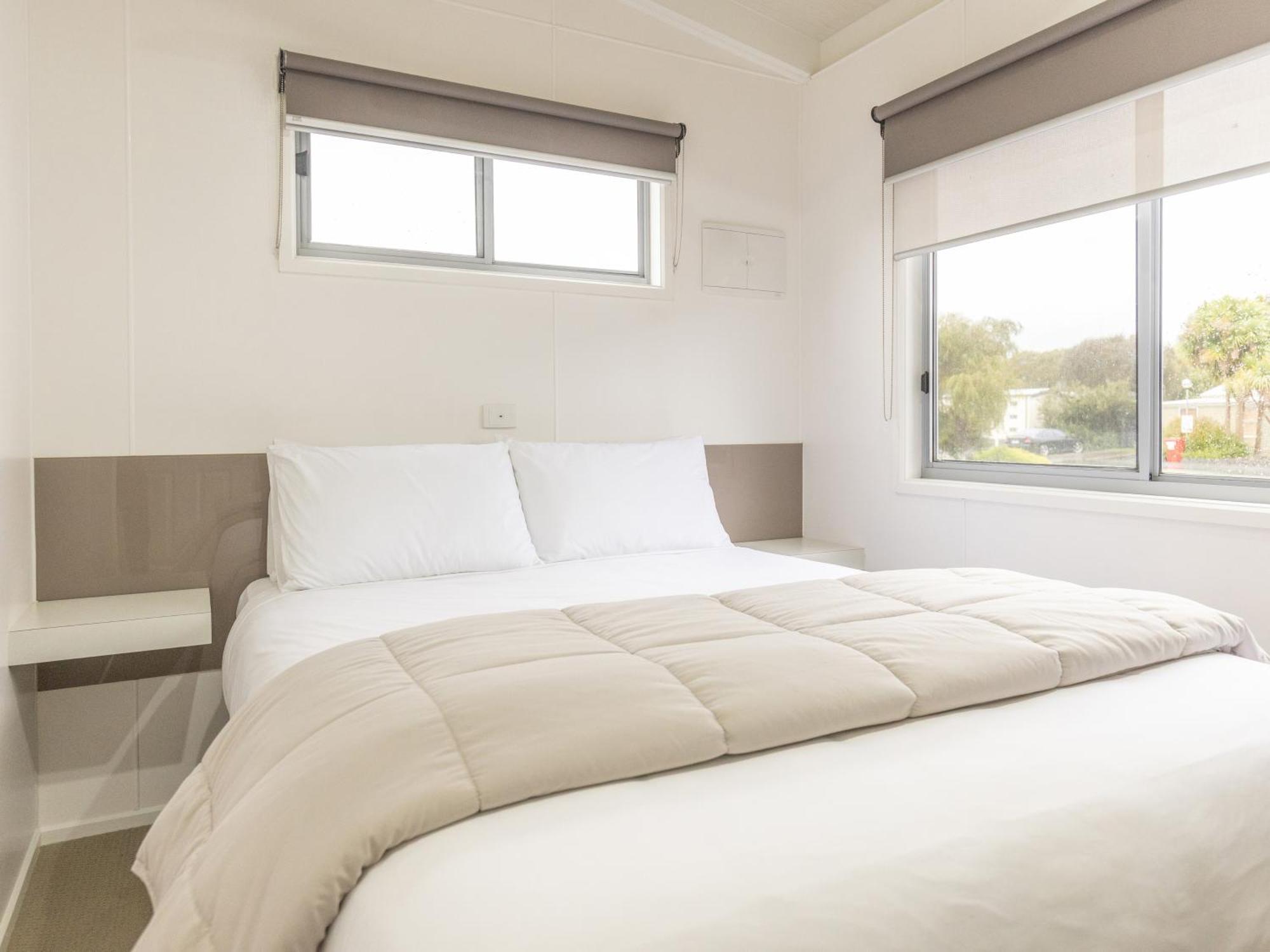 Nrma Warrnambool Riverside Holiday Park Стая снимка
