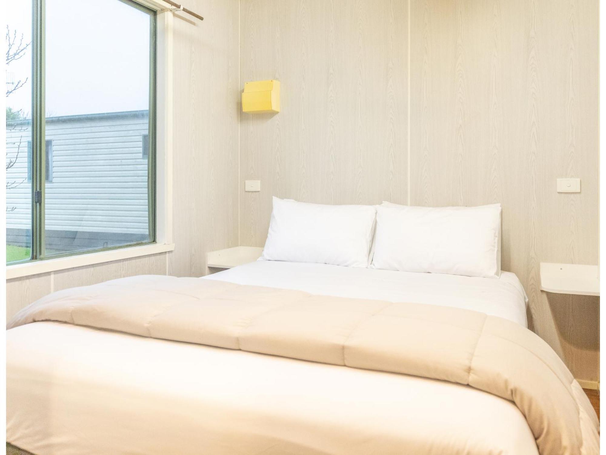Nrma Warrnambool Riverside Holiday Park Стая снимка