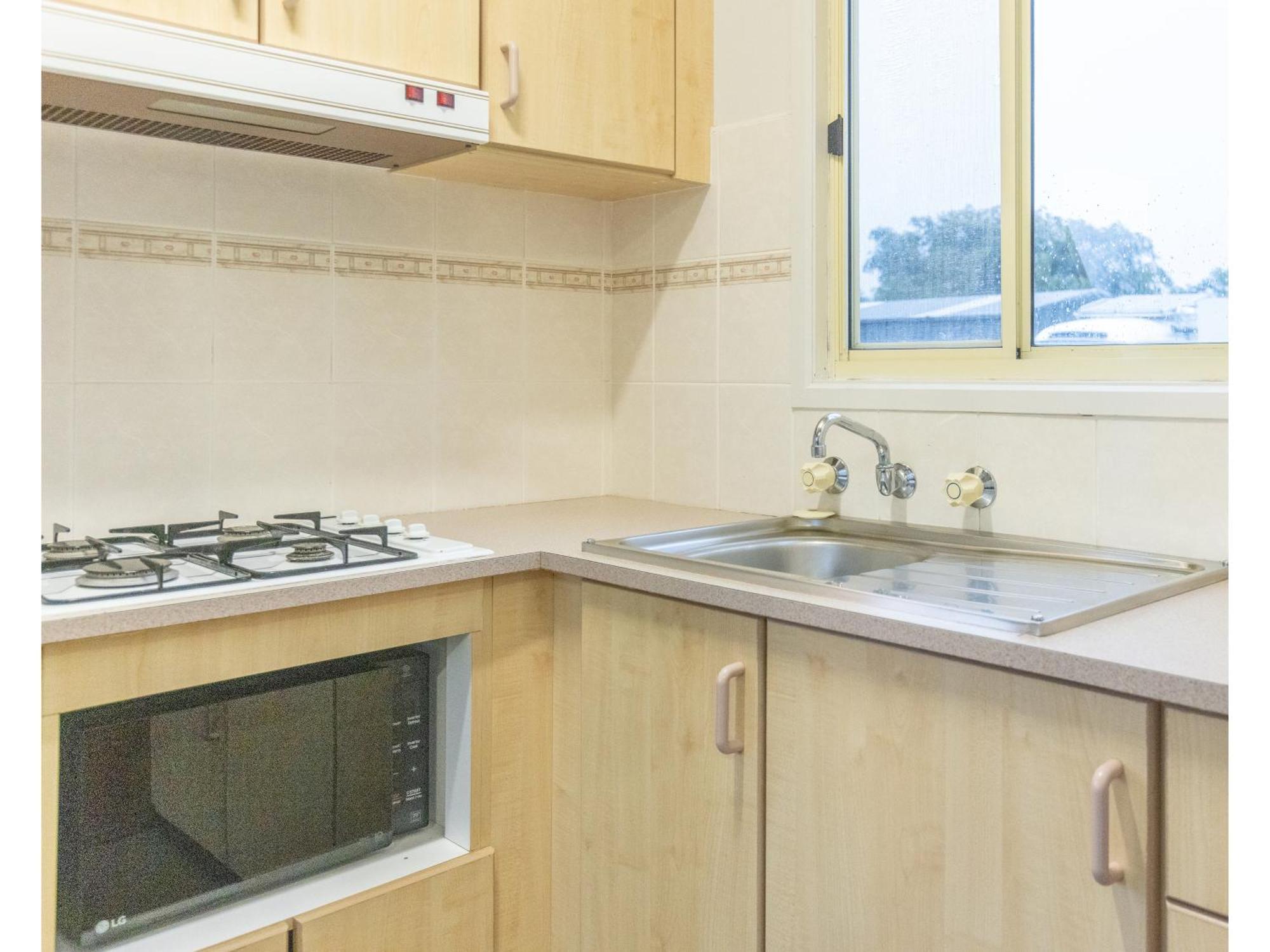 Nrma Warrnambool Riverside Holiday Park Стая снимка